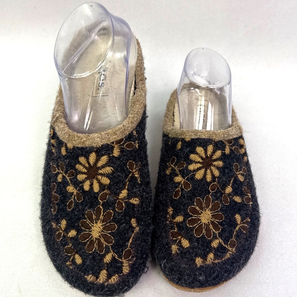 Taos Women Charcoal Grey Embroidered Wool Clogs Mules Size 41 Made in Spain
